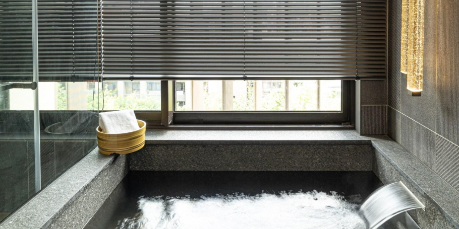 ▼雙人泉月湯屋